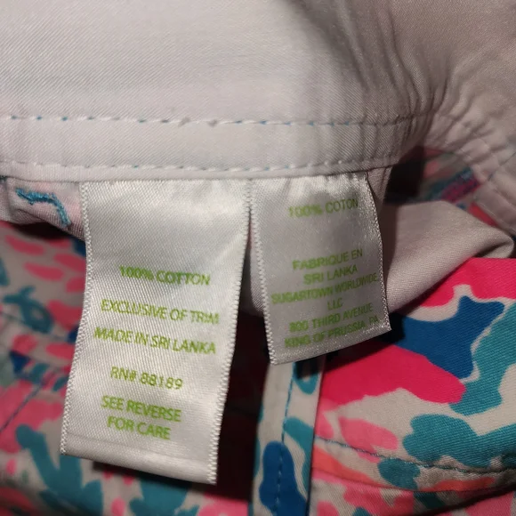 Lilly Pulitzer Colorful Coral Print Women's Shorts - Picture 3 of 5